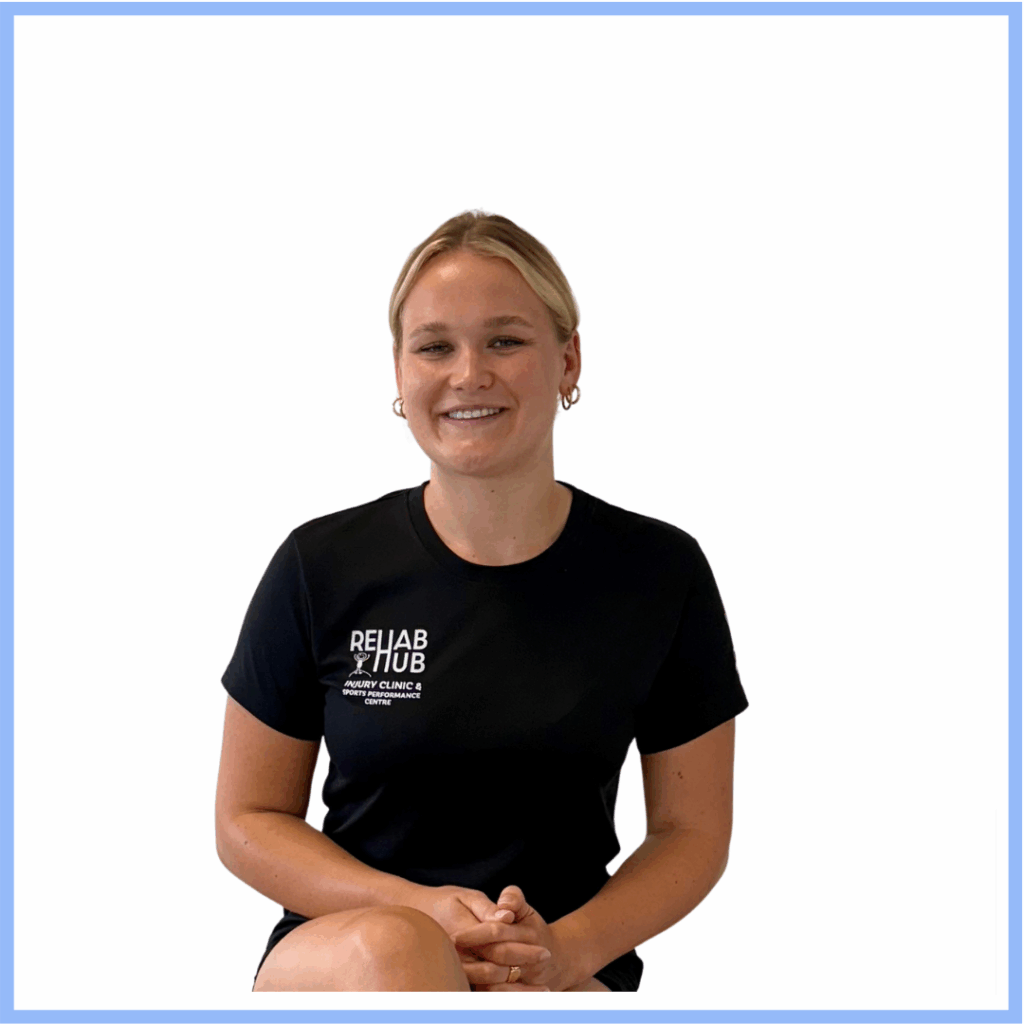 Poppy WIliams sports therapist and msk practitioner